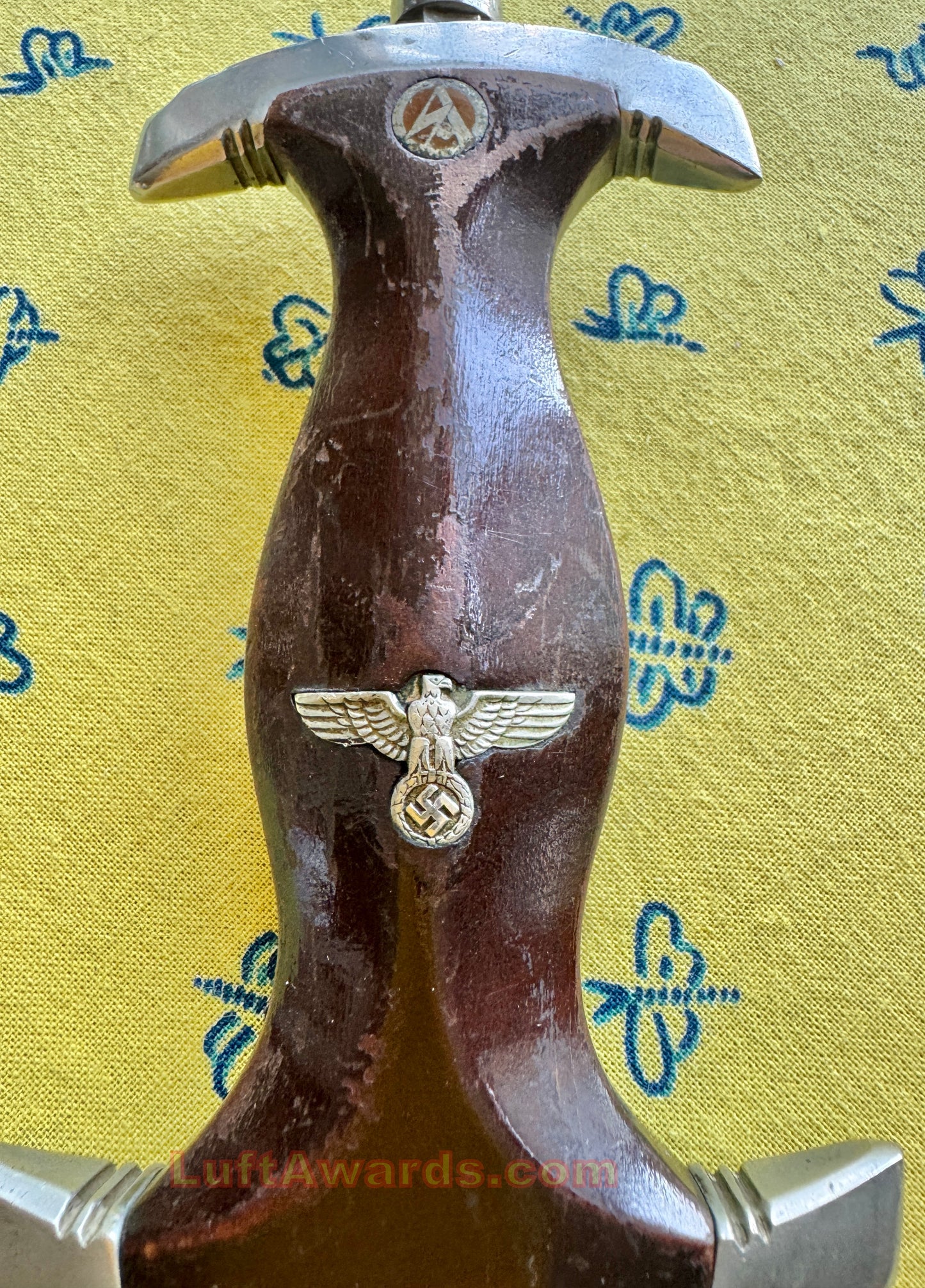 A Röhm Partial Signature SA Dagger Aesculap