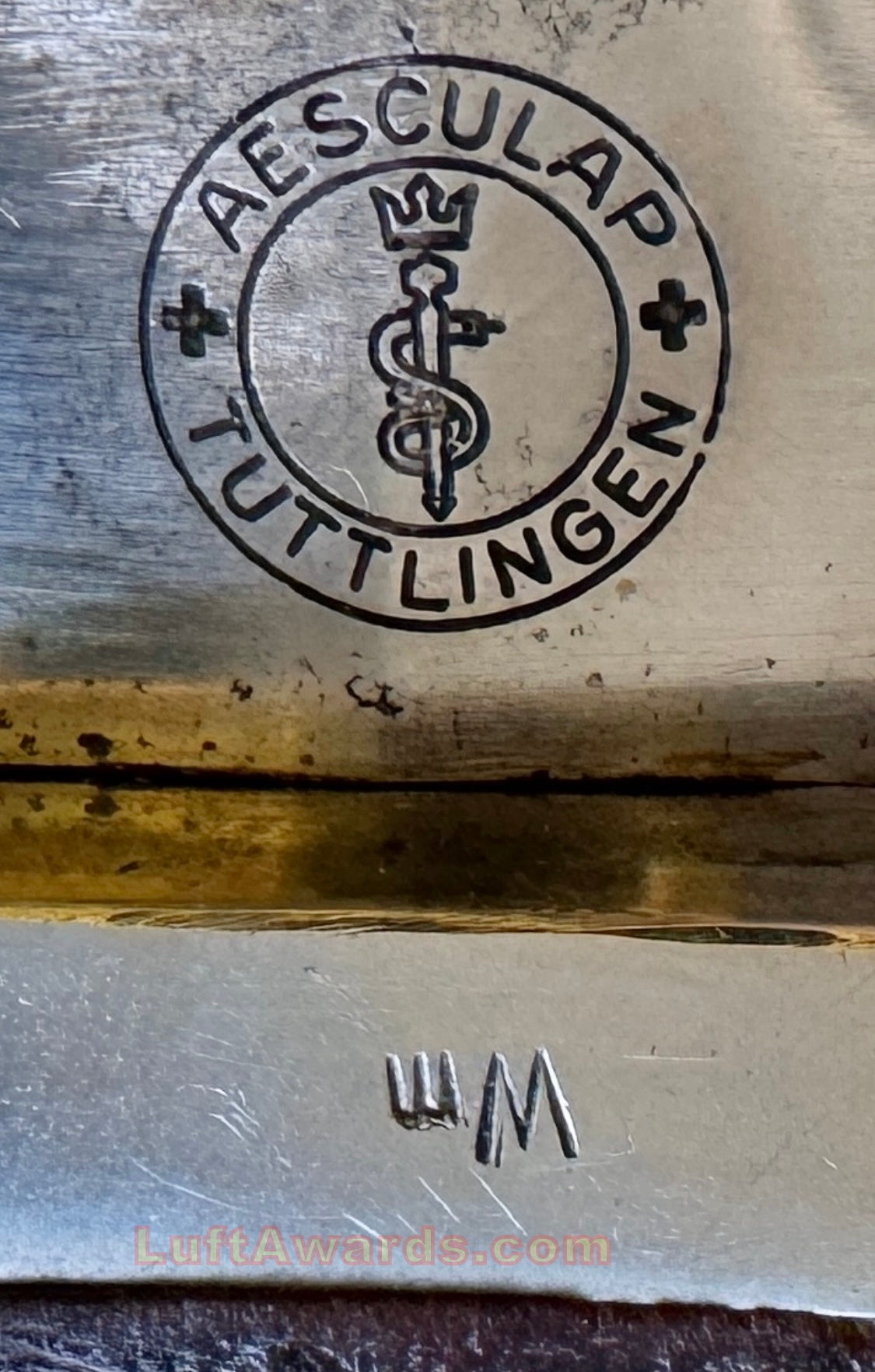 A Röhm Partial Signature SA Dagger Aesculap