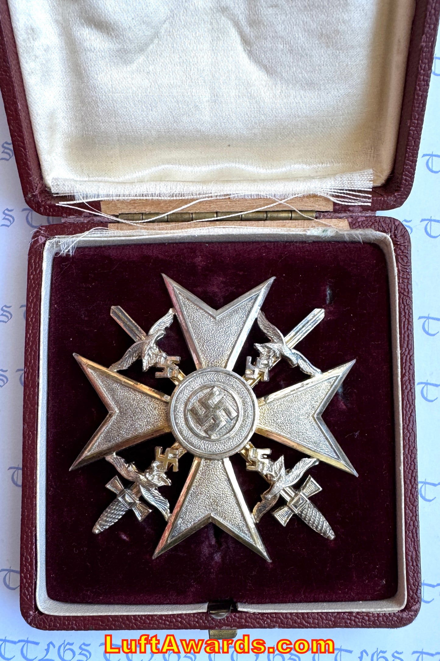 A GOLD Spain (Spanish) Cross Juncker 900 Presentation Piece Cased