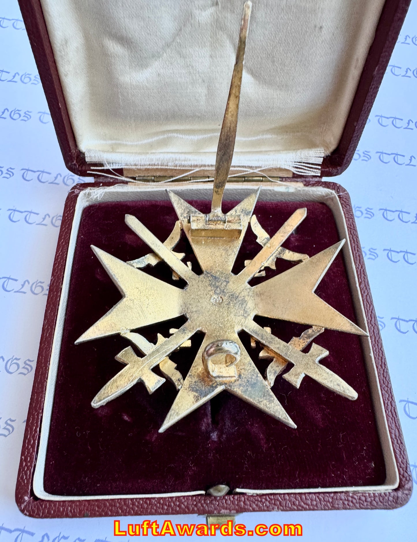 A GOLD Spain (Spanish) Cross Juncker 900 Presentation Piece Cased