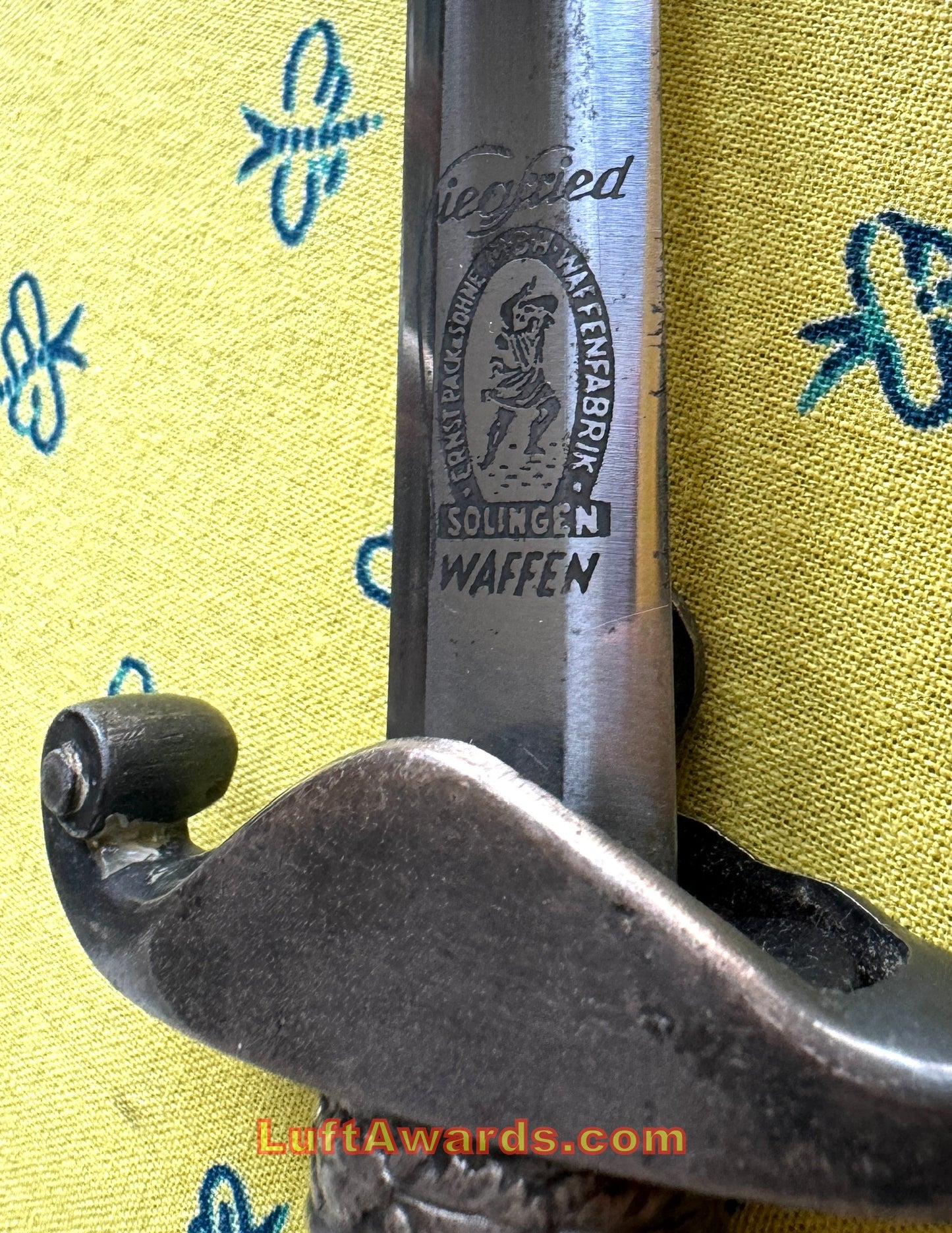 Armee Dagger Siegfried