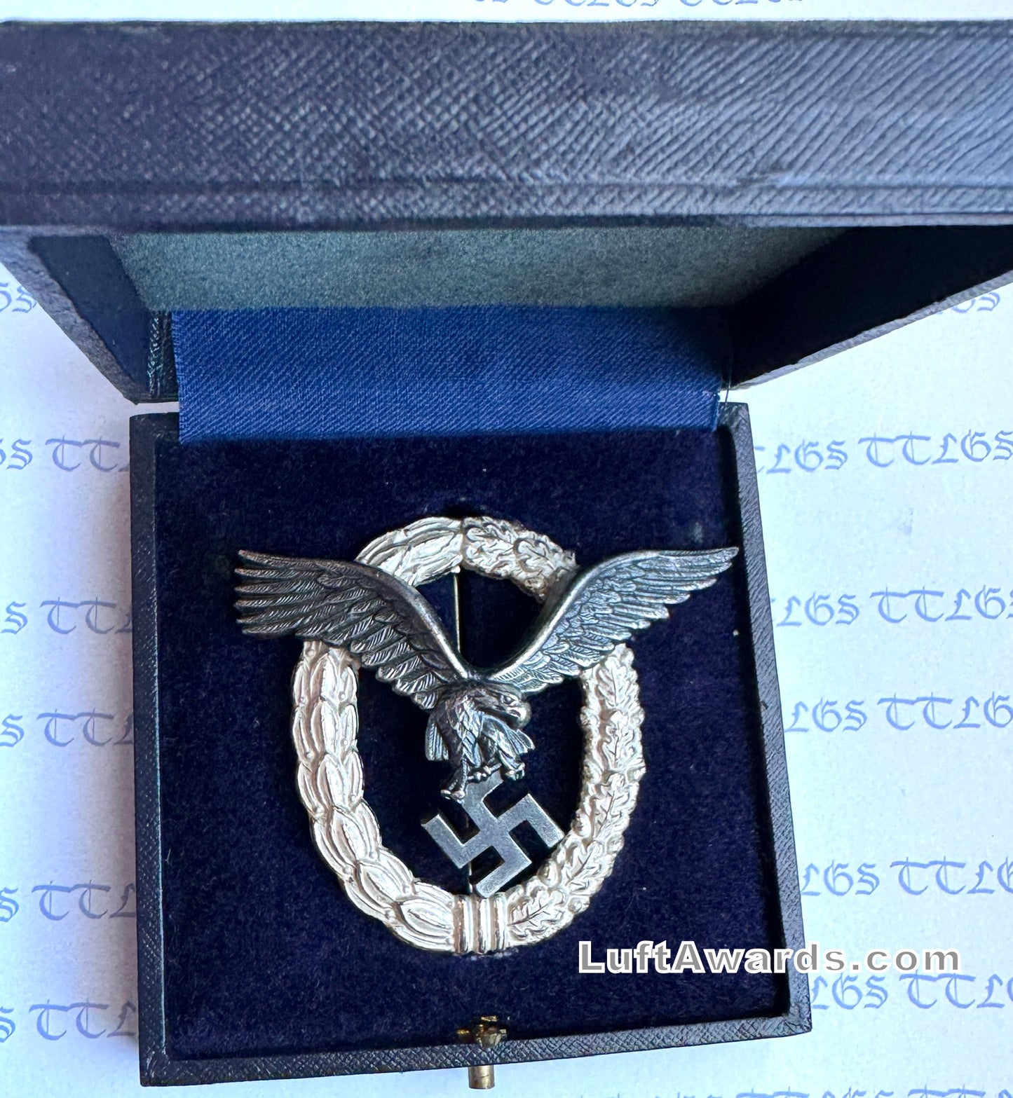 Pilot Badge Rare  RC over GWL Mint