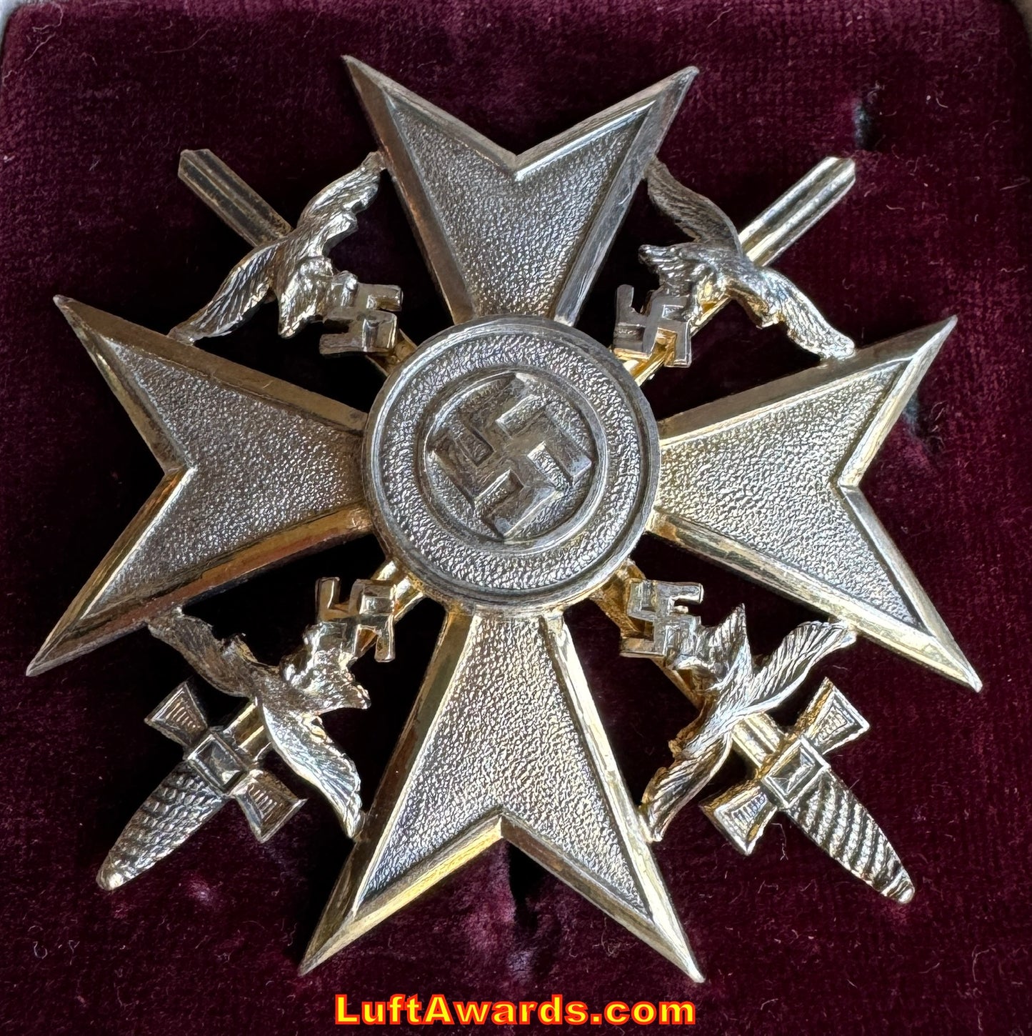 A GOLD Spain (Spanish) Cross Juncker 900 Presentation Piece Cased