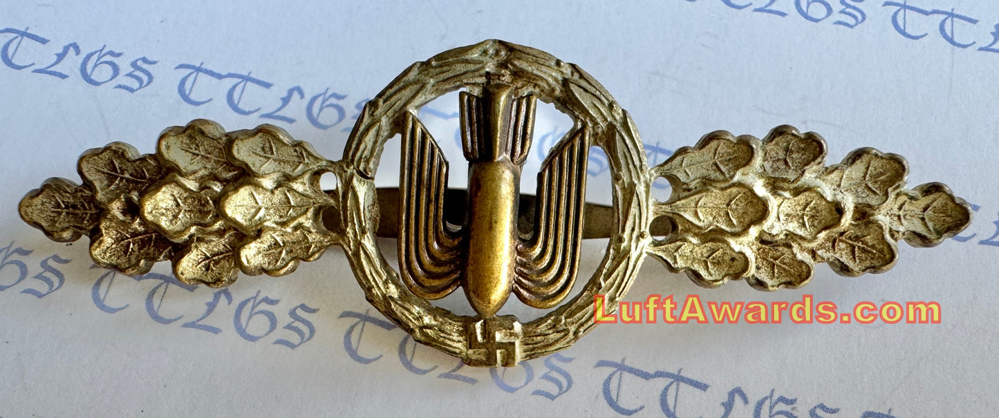 Luftwaffe Silver Bomber Clasp L/57 Boerger & Co Cased