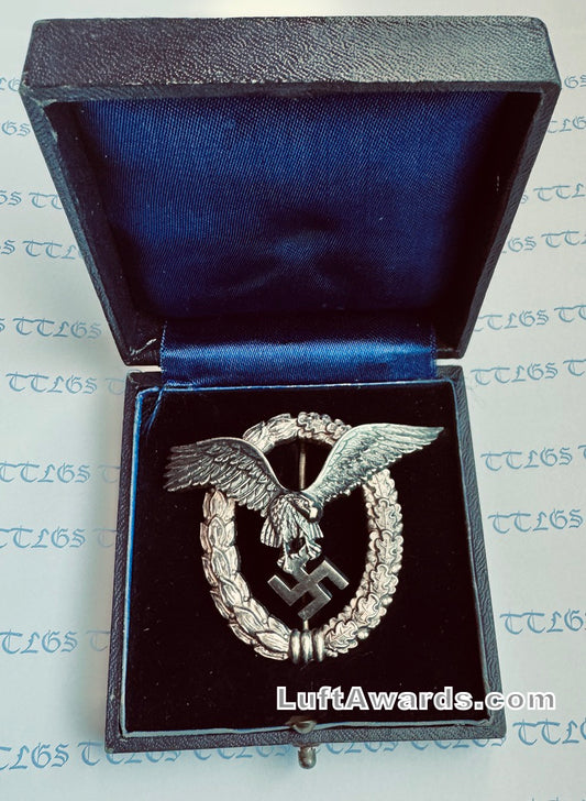 Luftwaffe CASED OM Pilot Flugzeugführer Badge Abzeichen