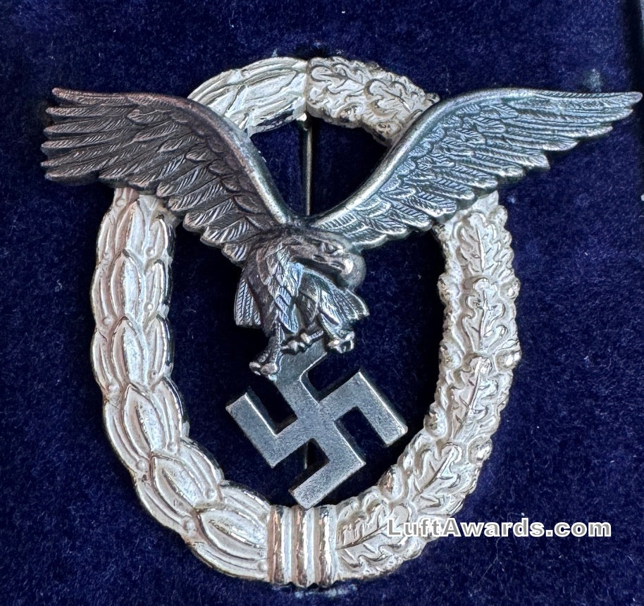 Pilot Badge Rare  RC over GWL Mint