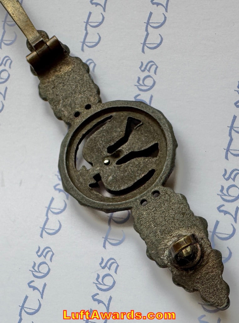 NachtJaeger Clasp Bronze